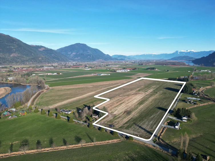 49AC Hyde Buker Road, Mission, BC, V0M 1H0