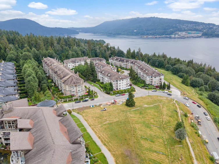 215-3600 Windcrest Drive, North Vancouver, BC, V7G 2S5 - 31