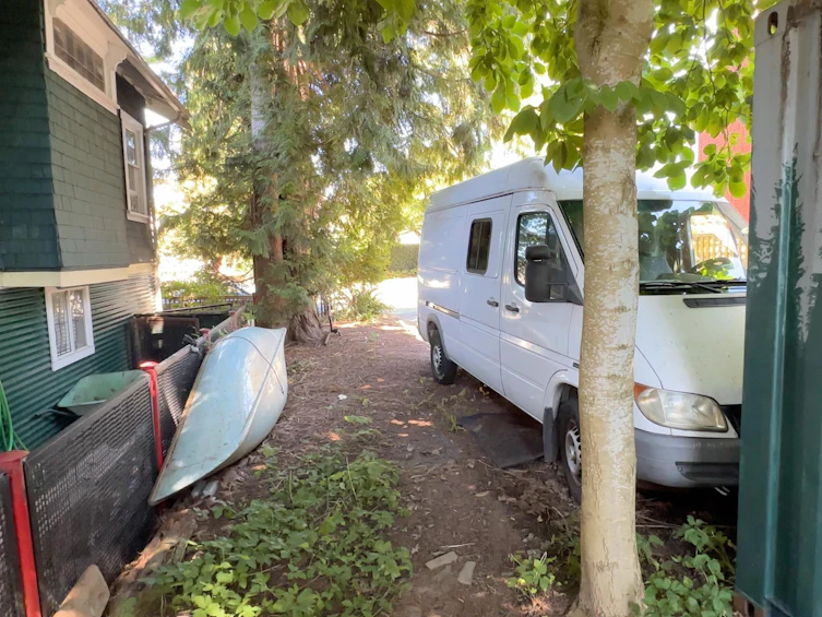 3336 E Georgia Street, Vancouver, BC, V5K 2L4 - 35