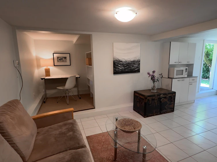 3336 E Georgia Street, Vancouver, BC, V5K 2L4 - 27