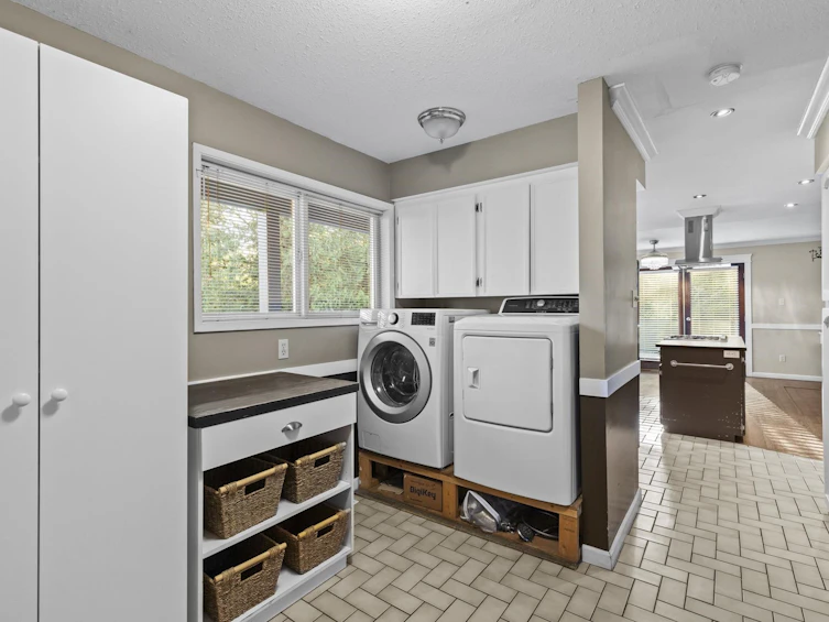 9826 Dewdney Trunk Road, Mission, BC, V2V 7G5 - 23