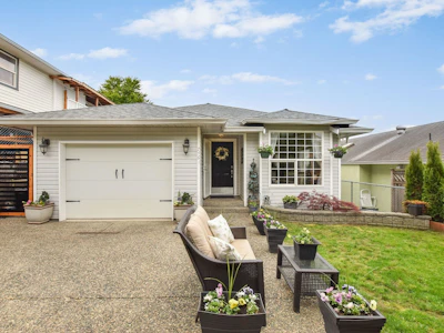 7461 Murray Street - 2