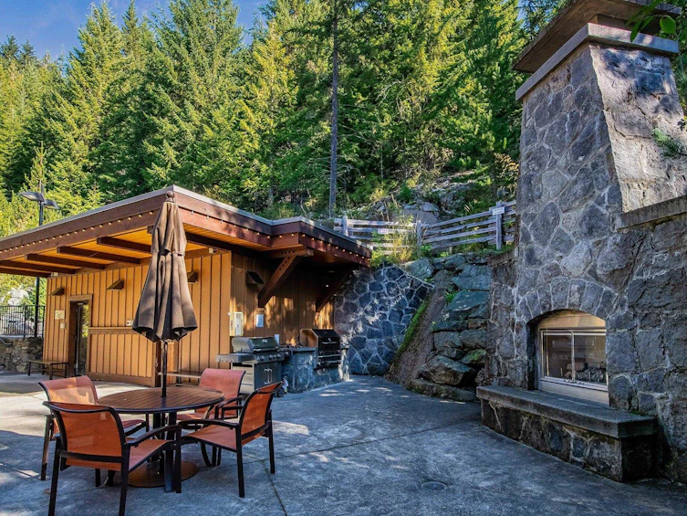 308 D-2020 London Lane, Whistler, BC, V0N 1B2 - 33