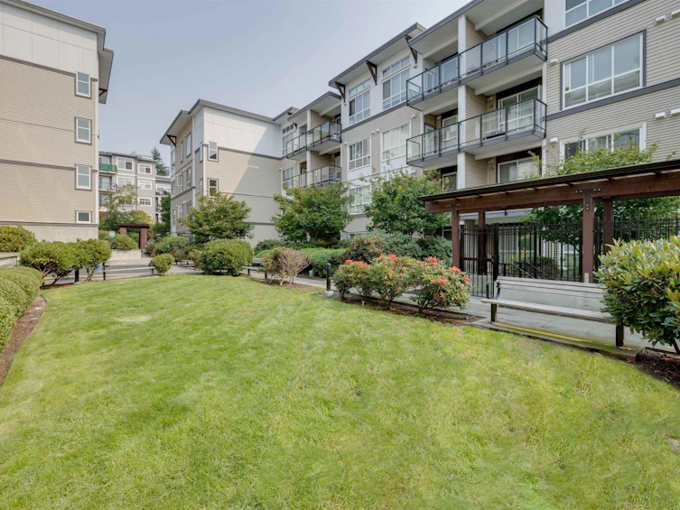 303-19567 64th Avenue, Surrey, BC, V3S 7H8 - 2