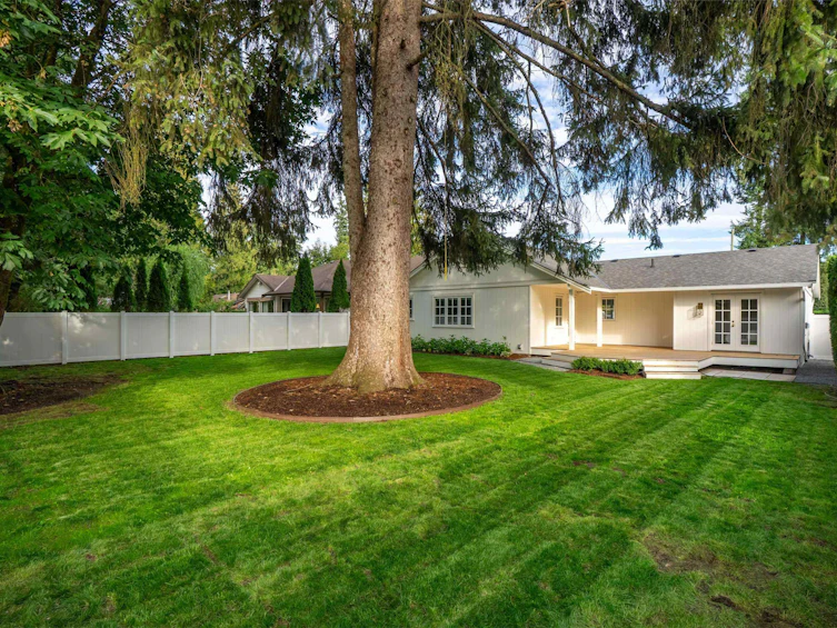 8883 Hudson Bay Street, Langley, BC, V1M 2R6 - 36