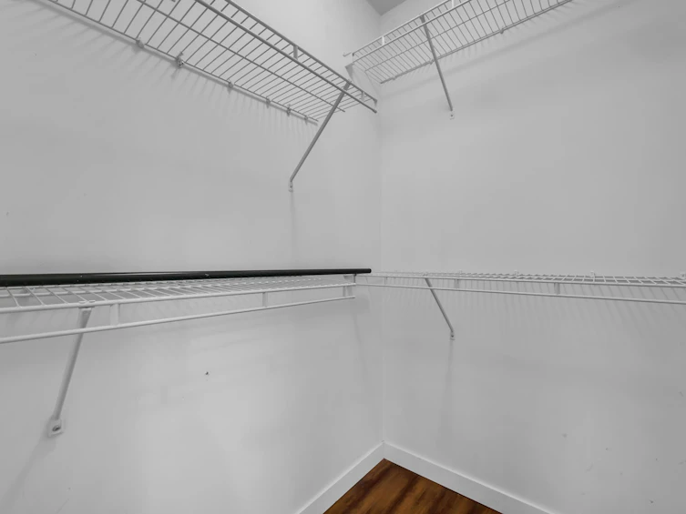 2820 Boundary Road, Vancouver, BC, V5M 3Z8 - 25
