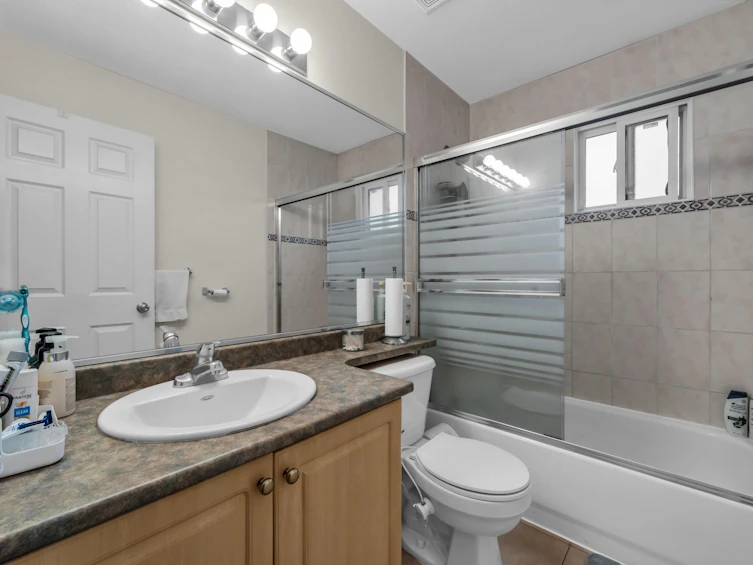 2820 Boundary Road, Vancouver, BC, V5M 3Z8 - 37