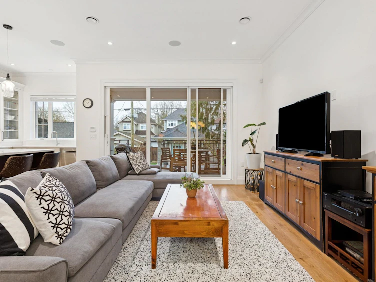 2975 W 15th Avenue, Vancouver, BC, V6K 3A2 - 16