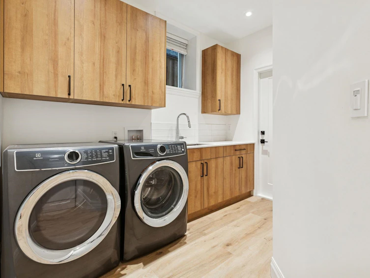 2975 W 15th Avenue, Vancouver, BC, V6K 3A2 - 35