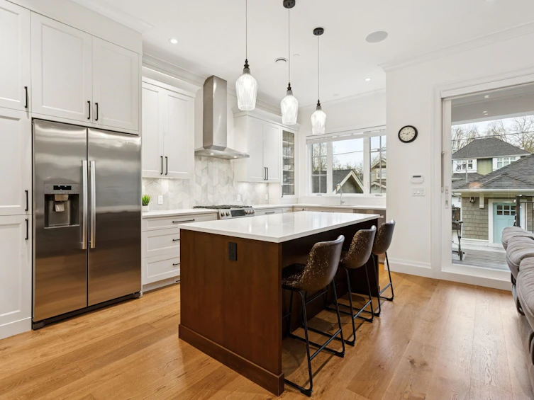 2975 W 15th Avenue, Vancouver, BC, V6K 3A2 - 7