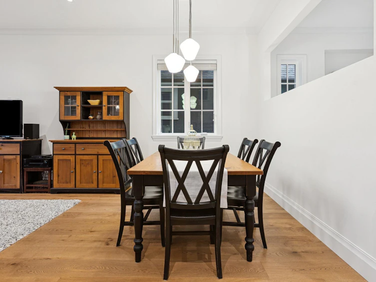 2975 W 15th Avenue, Vancouver, BC, V6K 3A2 - 15