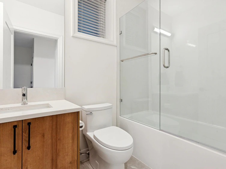 2975 W 15th Avenue, Vancouver, BC, V6K 3A2 - 34
