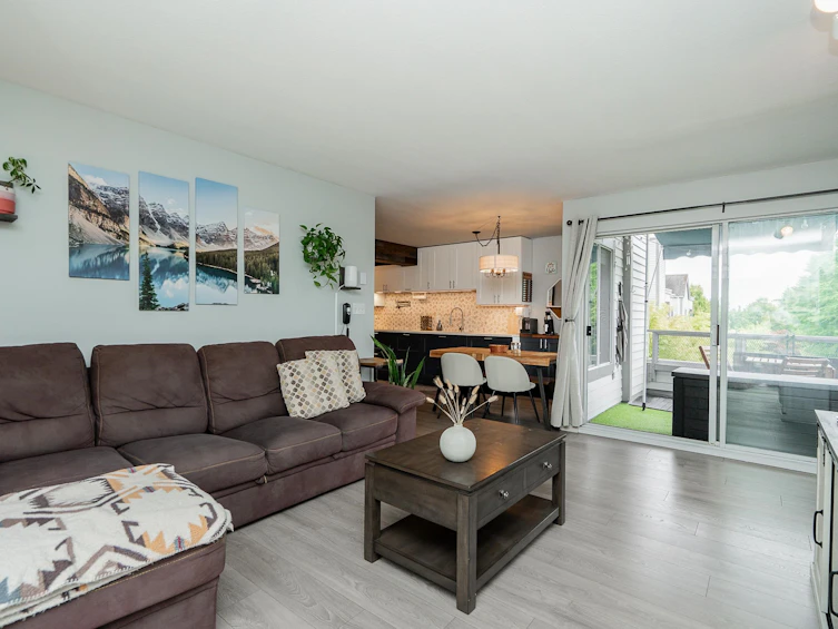 301-7465 Sandborne Avenue, Burnaby, BC, V3N 4W7 - 15