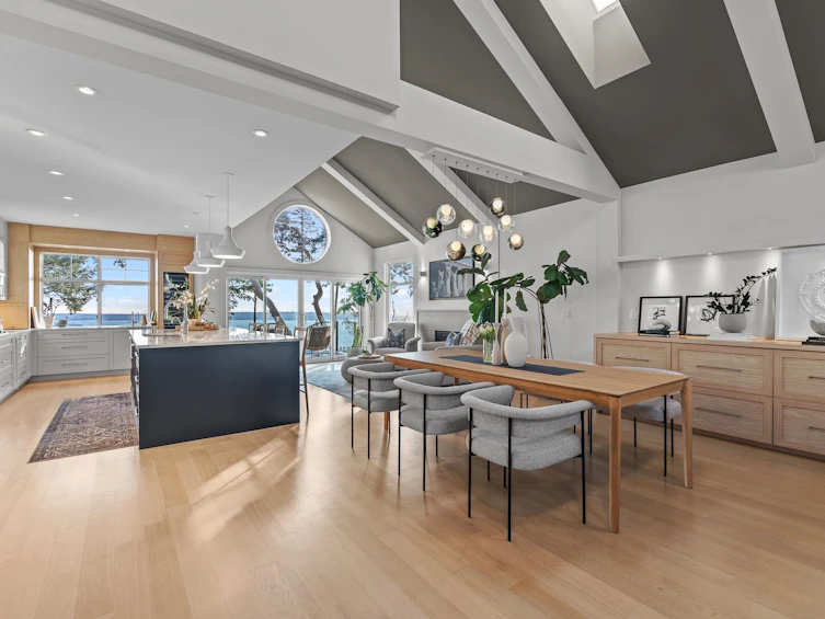 8-5110 Alderfeild Place, West Vancouver, BC, V7W 2W7 - 5