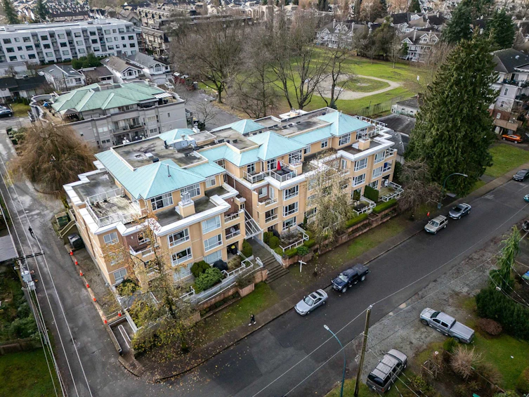 305-2340 Hawthorne Avenue, Port Coquitlam, BC, V3C 1W9 - 30