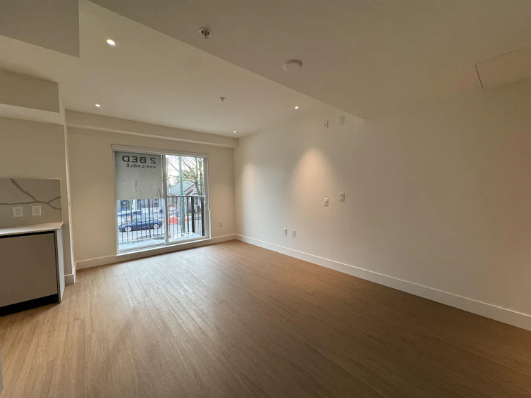 203-2235 E Broadway, Vancouver, BC, V5N 0J5 - 7