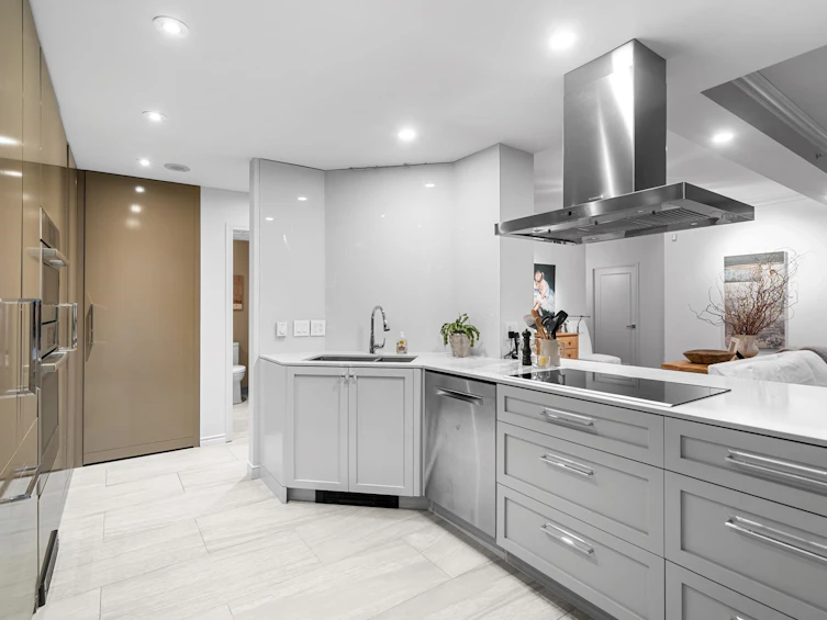 700-1788 W 13th Avenue, Vancouver, BC, V6J 2H1 - 8