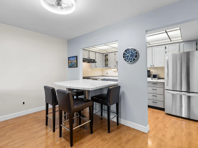 310-5335 Hastings Street, Burnaby, BC, V5B 1P9 - 3
