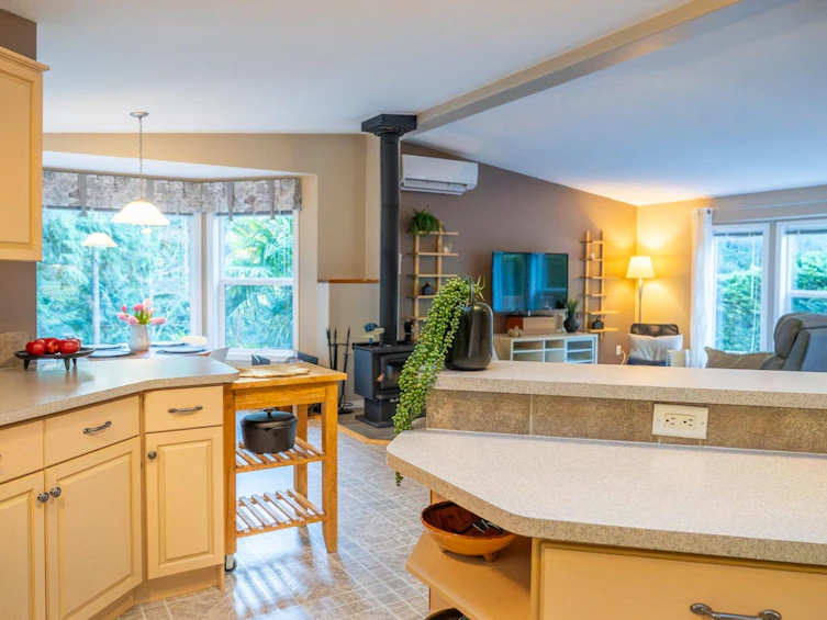 4748 Bosun Way, Pender Island, BC, V0N 2M0 - 13