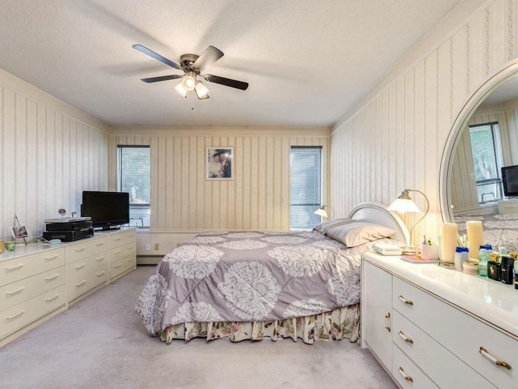 9860 Seacastle Drive, Richmond, BC, V7A 4R8 - 24