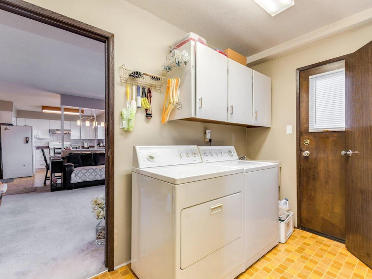 9860 Seacastle Drive, Richmond, BC, V7A 4R8 - 17