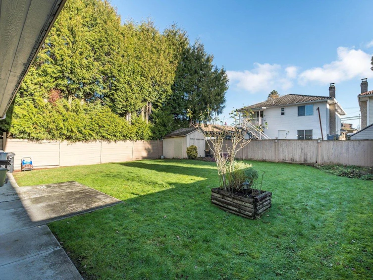 9860 Seacastle Drive, Richmond, BC, V7A 4R8 - 32