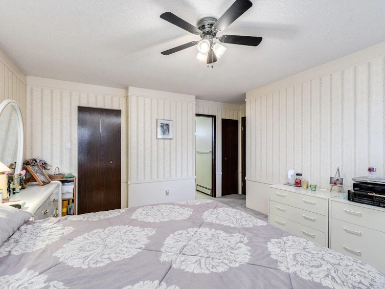 9860 Seacastle Drive, Richmond, BC, V7A 4R8 - 25