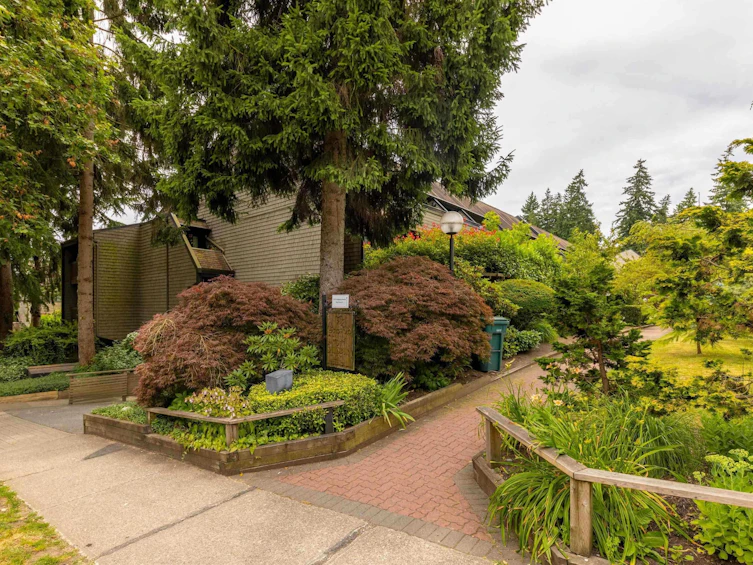 221-7377 Salisbury Avenue, Burnaby, BC, V5E 4B2 - 2