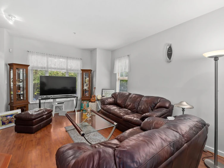 246-600 Park Crescent, New Westminster, BC, V3L 5W1 - 3