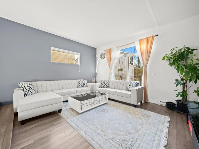 31 - 15340 Guildford Drive, Surrey BC