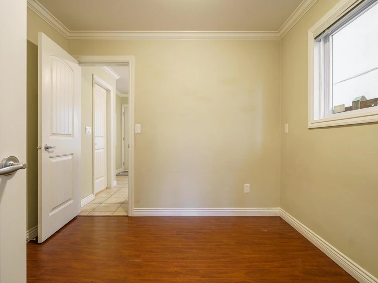 1150 E 41st Avenue, Vancouver, BC, V5W 1R2 - 14