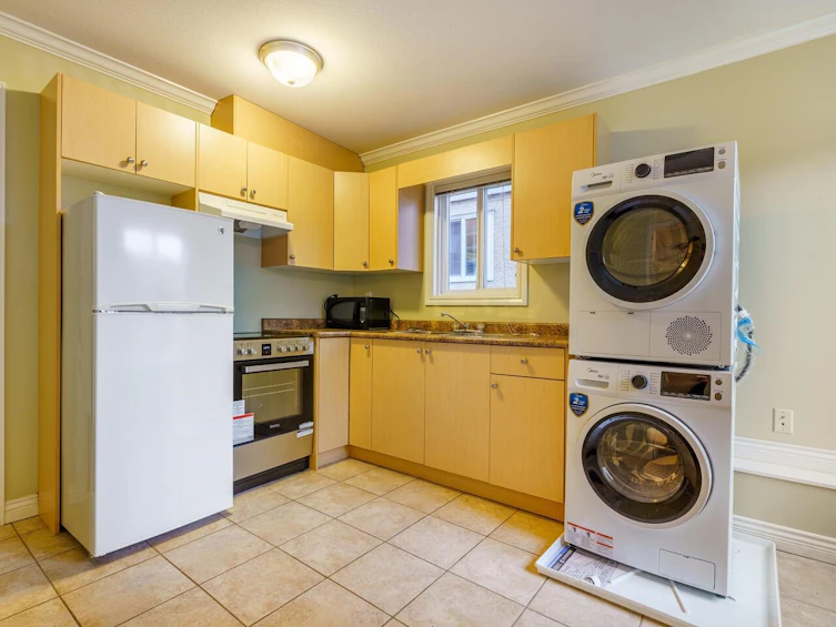 1150 E 41st Avenue, Vancouver, BC, V5W 1R2 - 32