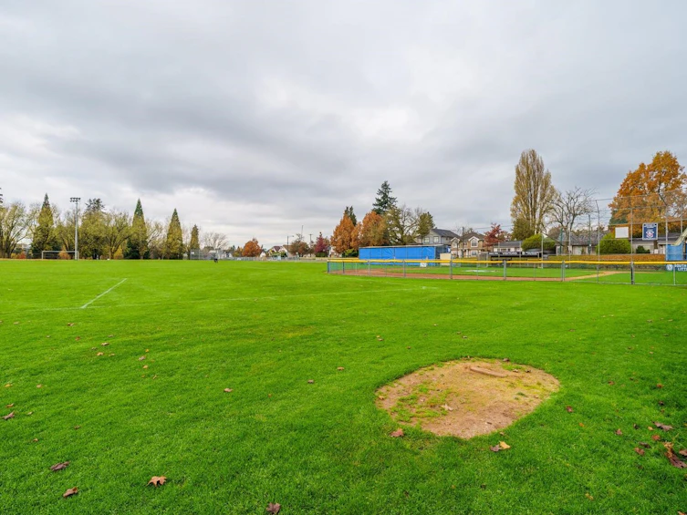 1150 E 41st Avenue, Vancouver, BC, V5W 1R2 - 40