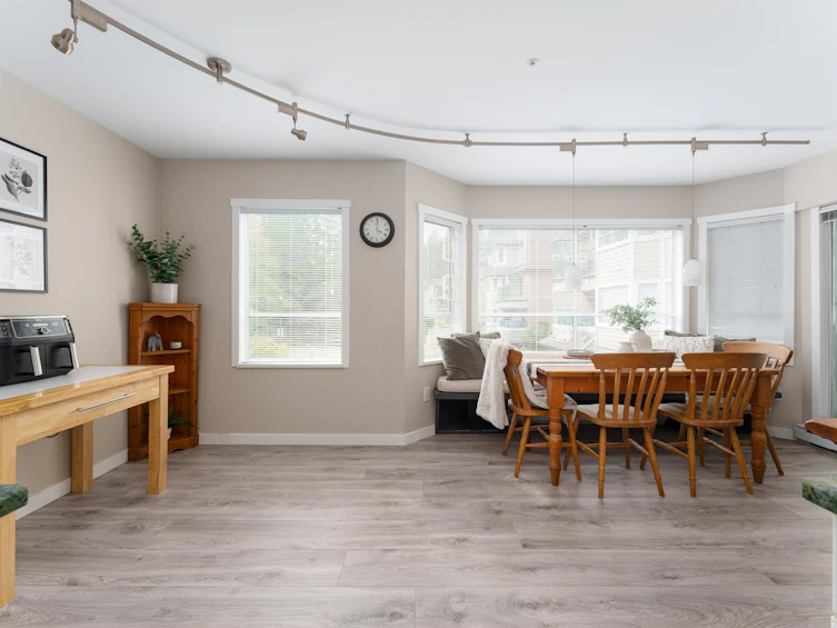 212-3690 Banff Court, North Vancouver, BC, V7H 2Y7 - 7