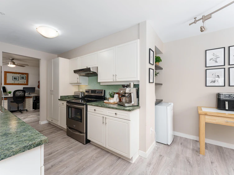 212-3690 Banff Court, North Vancouver, BC, V7H 2Y7 - 15