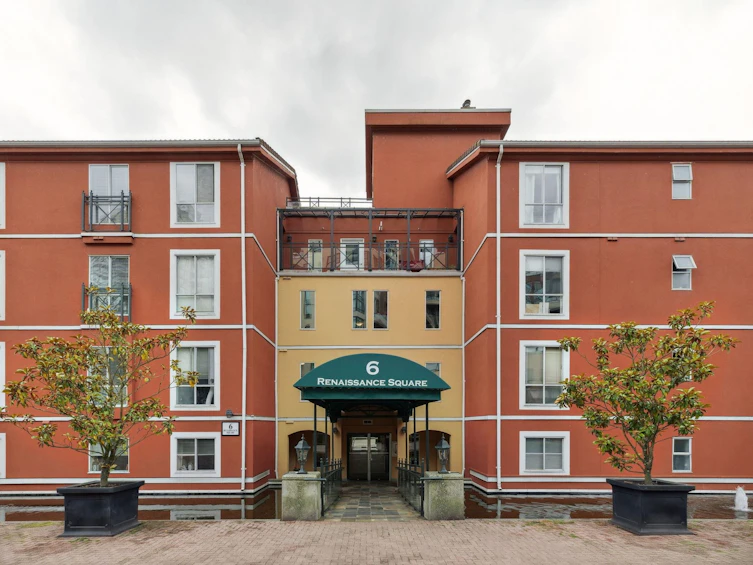 104-6 Renaissance Square, New Westminster, BC, V3M 6N8 - 39