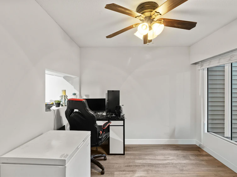 3057 268 Street, Langley, BC, V4W 3C5 - 4