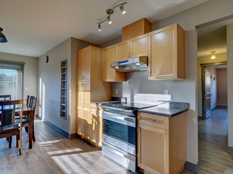 5715 Cartier Road, Sechelt, BC, V7Z 0N5 - 10
