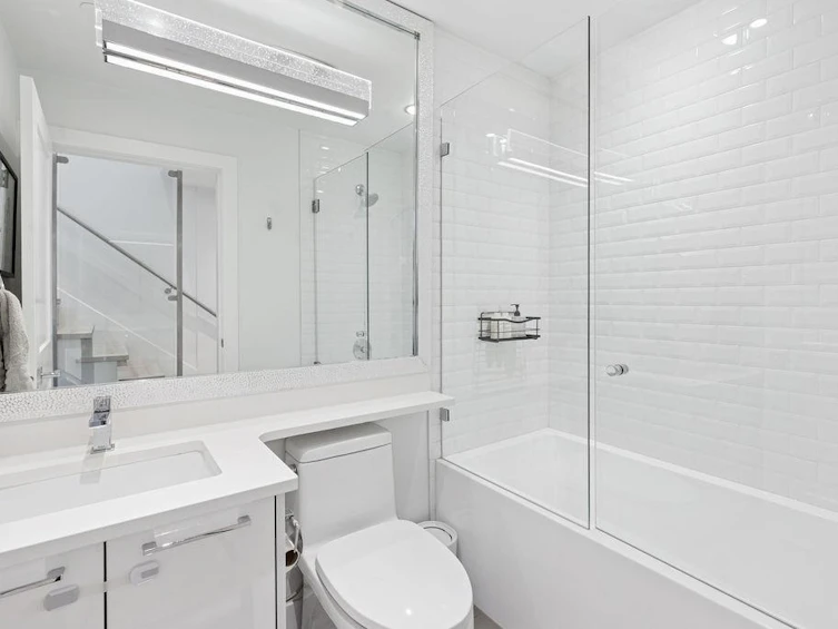 2175 Guelph Street, Vancouver, BC, V5T 3N7 - 33