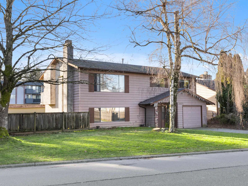 31974 Charlotte Avenue, Abbotsford BC V2T 4K8