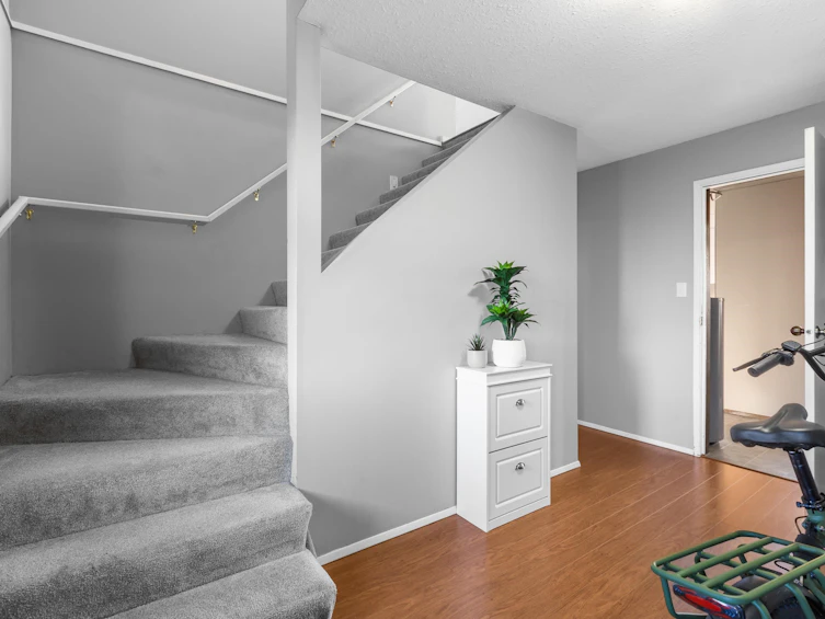 31974 Charlotte Avenue, Abbotsford, BC, V2T 4K8 - 5