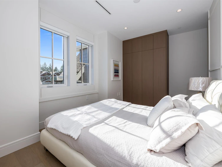 3852 W 50th Avenue, Vancouver, BC, V6N 3V5 - 22