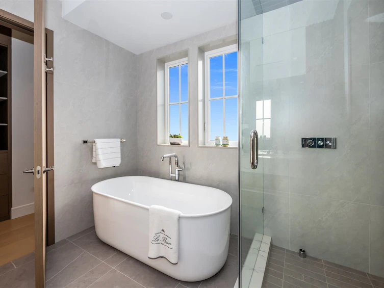 3852 W 50th Avenue, Vancouver, BC, V6N 3V5 - 13