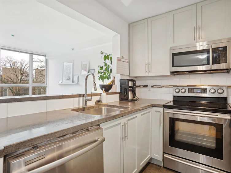 216-288 E 8th Avenue, Vancouver, BC, V5T 4S8 - 7