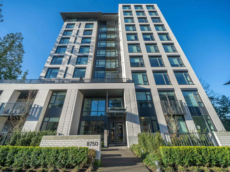 210-8750 University Crescent, Burnaby, BC, V5A 0G9 - 2