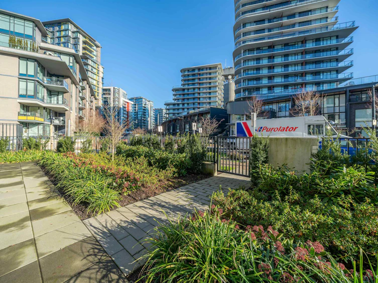 210-8750 University Crescent, Burnaby, BC, V5A 0G9 - 21