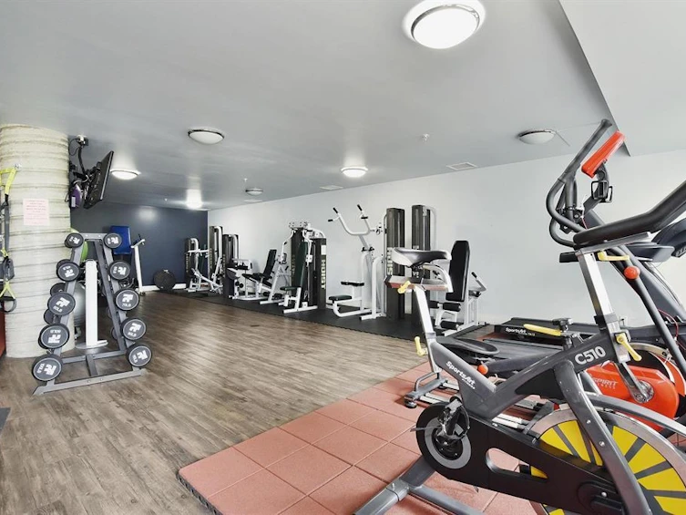 203-2242 Whatcom Road, Abbotsford, BC, V3G 0B3 - 28