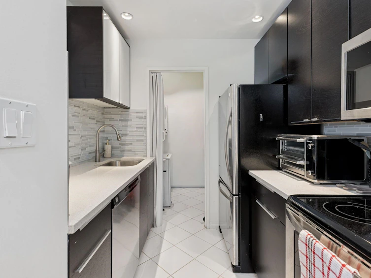 203-555 W 14th Avenue, Vancouver, BC, V5Z 4G8 - 8