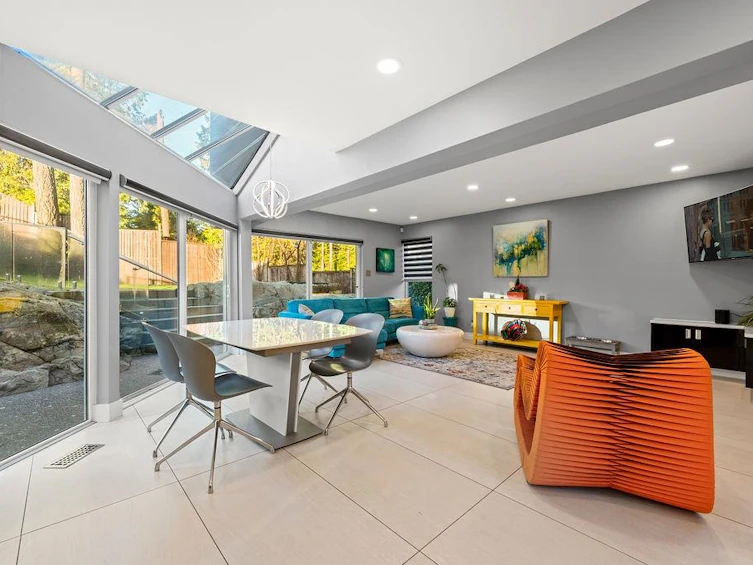 3722 Southridge Place, West Vancouver, BC, V7V 3H8 - 17