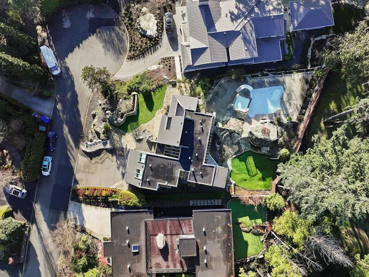 3722 Southridge Place, West Vancouver, BC, V7V 3H8 - 2
